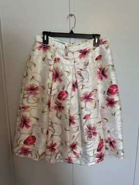 ANTONIO MELANI White A-Line Skirt with Pink Floral Motif